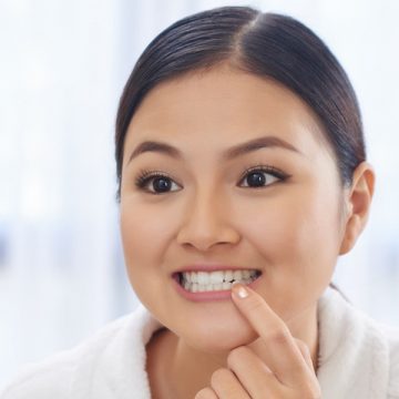 How to Permanently Replace Missing Teeth Using Dental Implants