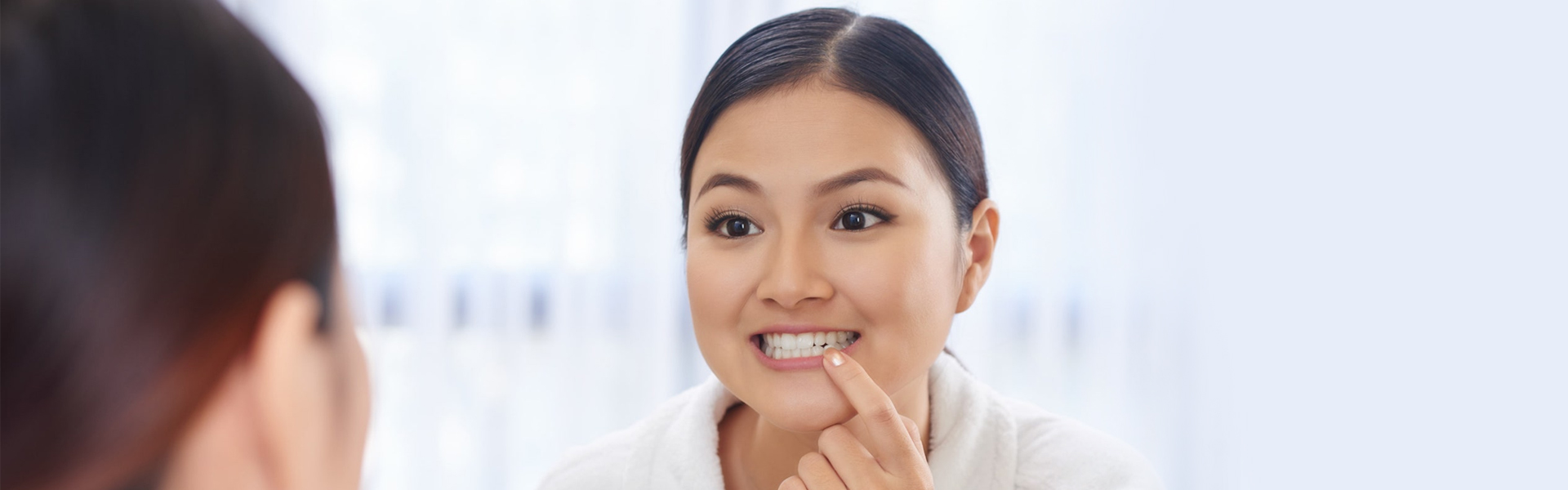 How to Permanently Replace Missing Teeth Using Dental Implants   