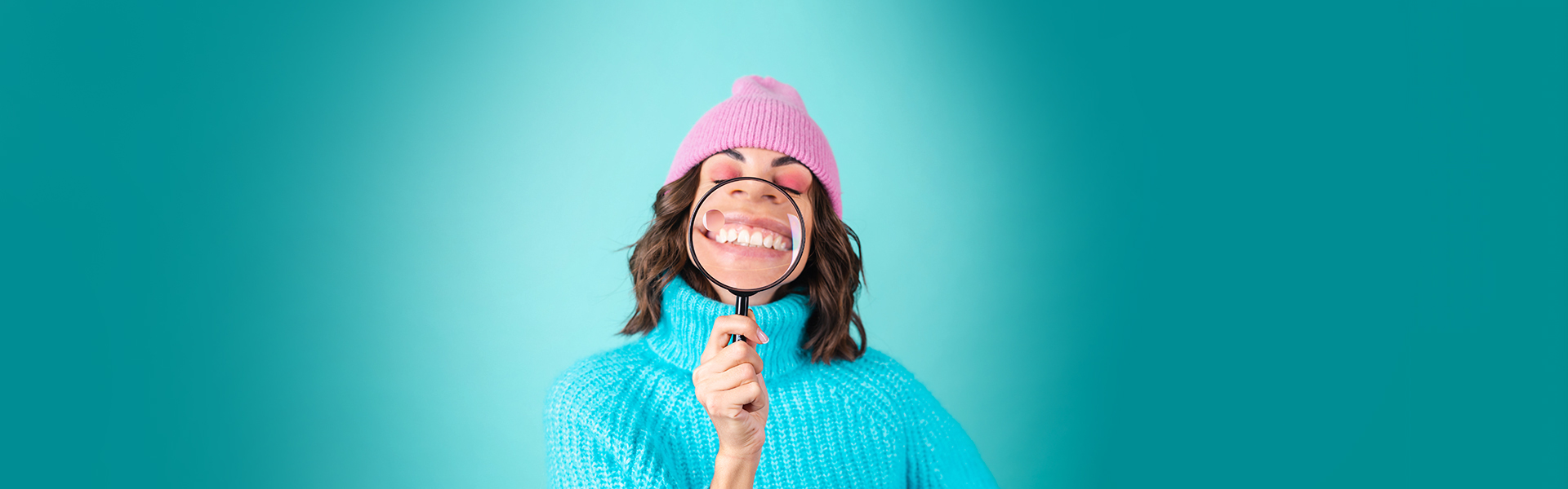 9 FAQs About Zoom Teeth Whitening